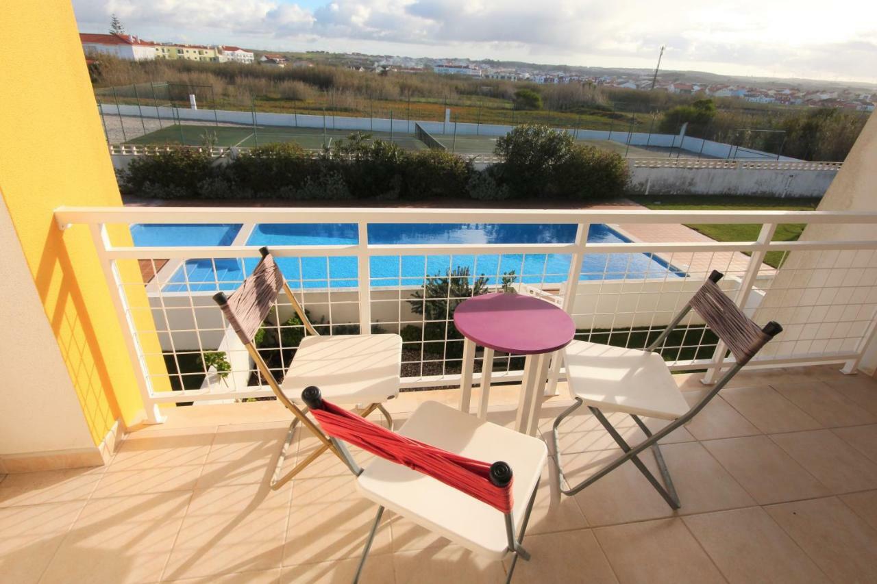 Bed and Breakfast Surf House Baleal Exteriér fotografie